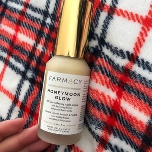 Farmacy Honeymoon Glow Night Serum✨✨